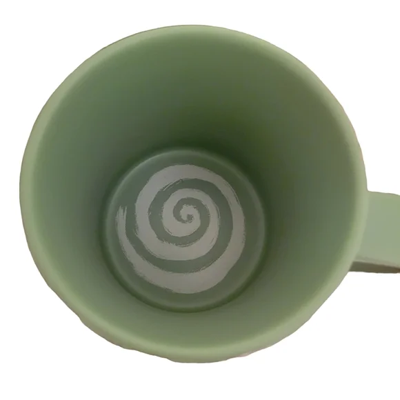 Disney Store Christmas Mug Mickey|Minnie|Pluto Candy Cane Stripes - Picture 5 of 6